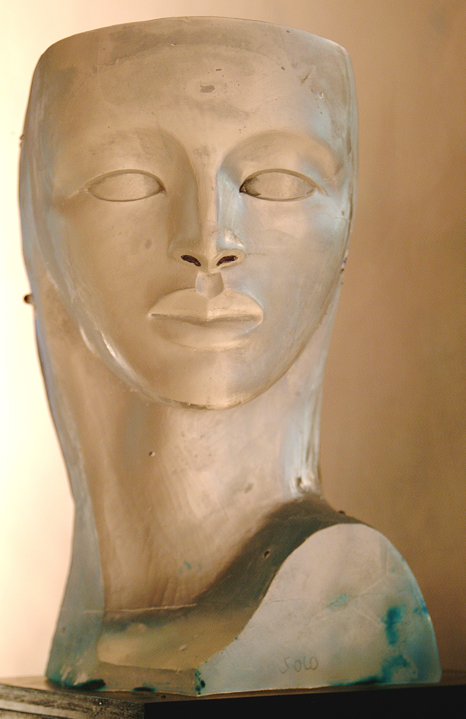 Witness - Solo - Pale